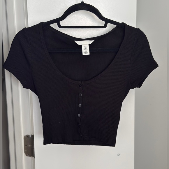 H&M Cropped Ribbed Tee - Picture 2 of 9